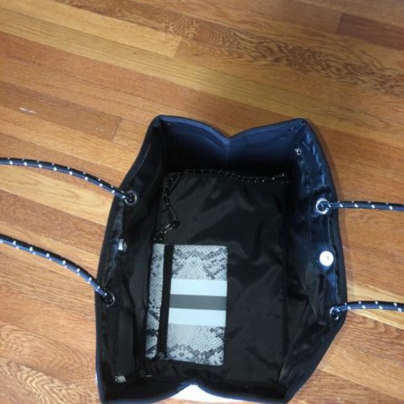 NEOPRENE GRAY PYTHON PRINT TOTE - Picture 3 of 3